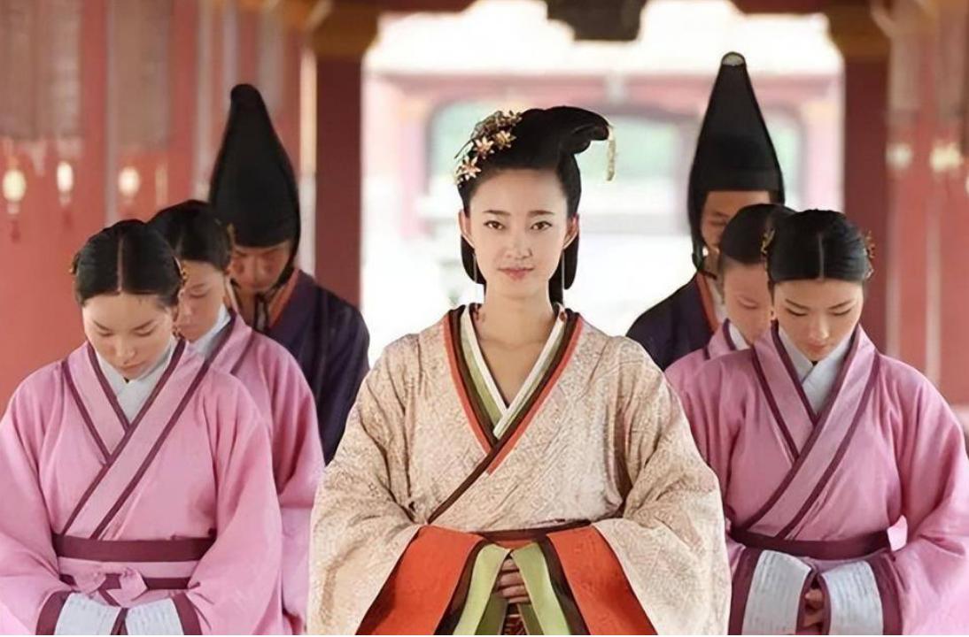 漢景帝無意間睡錯妃子，卻生對了兒子，換來大漢朝200年的延續-圖2
