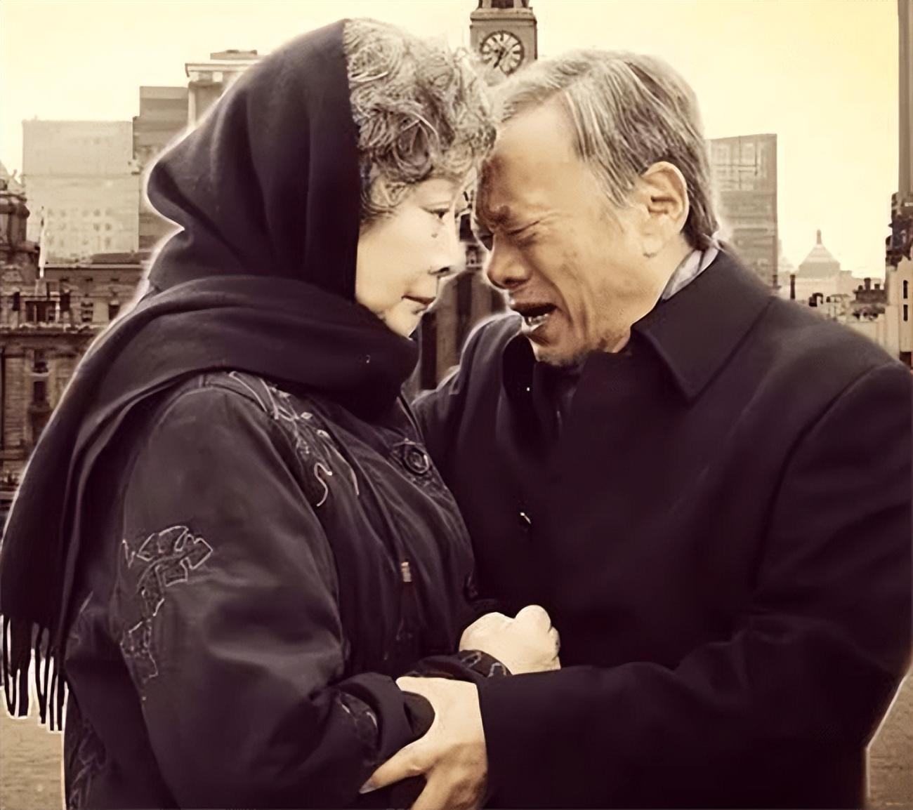 臺灣老兵回鄉探親，以為發妻改嫁暈倒在家門口，村民：你還有兒子-圖3