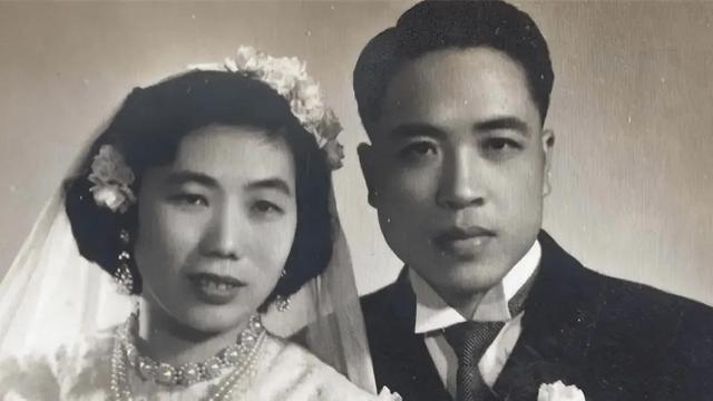 臺灣老兵回鄉探親，以為發妻改嫁暈倒在家門口，村民：你還有兒子-圖1