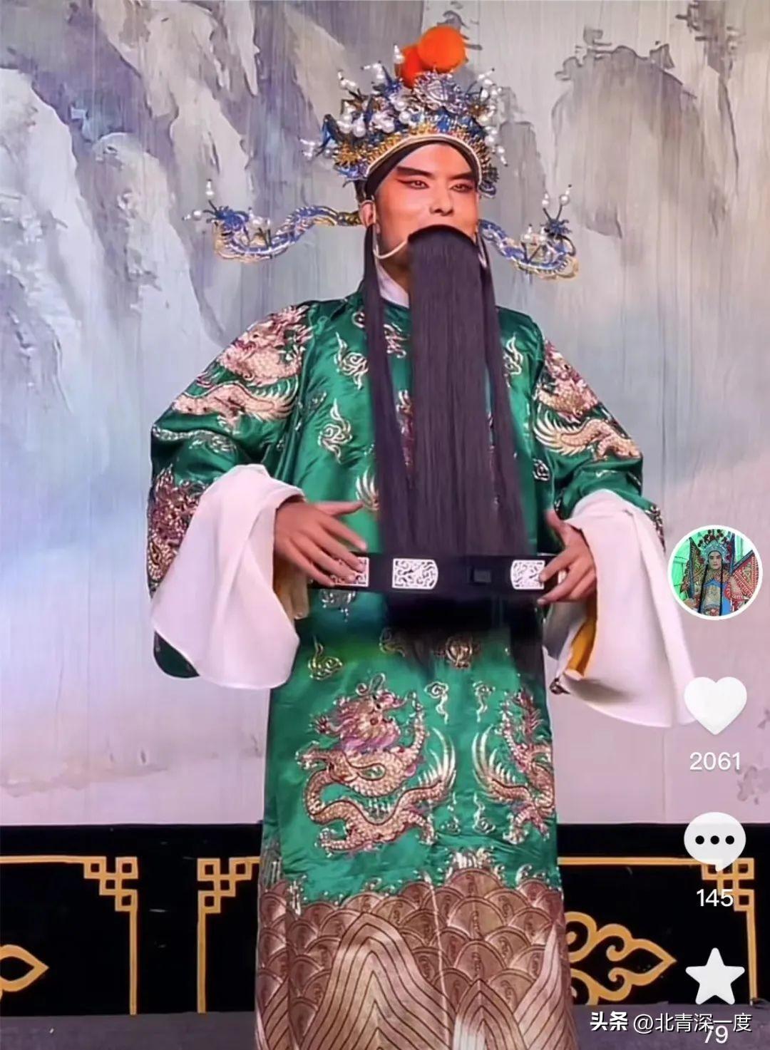 “摔不倒”的大武生：差一點進廠打工，用直播延續舞臺夢-圖4